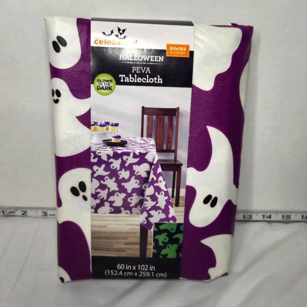 CELEBRATE HALLOWEEN SET OF 2 GLOW IN THE DARK TABLECLOTHS RECTANGLE